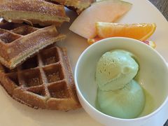 水果冰淇淋松饼-自由之丘