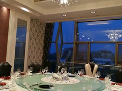 -亢龙太子酒轩(东湖店)