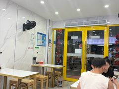 -旺泉餐饮店·清真牛肉面馆