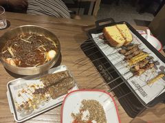 -丽伟的串·烧烤·砂锅(芝麻街店)