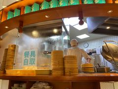 -诚铭记·虾仁汤包·成都小吃(融创店)