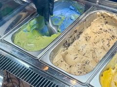 -极拉图·现制冰淇淋(大卫城店)