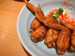 松山香辣鸡翅-Lia Cafe Bar Restaurant松山咖啡屋