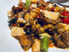 紫苏香辣牛蛙-凤凰湘语·湘粤鲜融(浦东旗舰店)