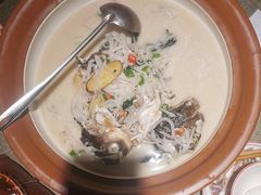 -老湖南民间菜·牛肉十八炒(花都店)