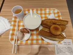-蓝白自选餐厅(烟大店)