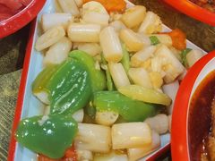 五彩酸辣藕带-老闵田螺馆·南昌特色小炒(梦时代店)