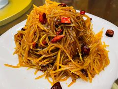 酸辣土豆丝-津菜宋记老房子(鼓楼店)