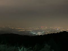 -鬼笑石后山停车场