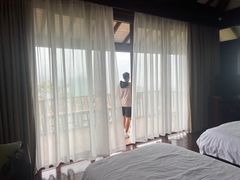 -三亚亚龙湾人间天堂鸟巢度假村