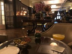 -LONG BAR 廊吧(外滩华尔道夫酒店)