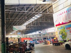 -曼阁市场水果批发市场