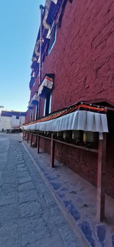 强钦寺-"海拔3780米的寺庙,坐落在仁布县.因缘."-大众点评移动版