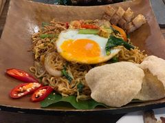 印尼湿炒面-Naughty Nuri’s Phuket