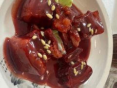 鸿运樱桃肉-大鸿运酒店·苏州菜·松鼠桂鱼(观前街店)
