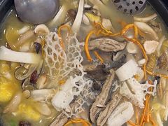 -草墩罗非鱼庄•野生菌•腊排骨(七星街上段店)