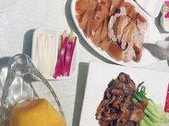 -湖庭壹品鸭王·传统北京烤鸭·别墅私房菜·庭院宵夜(江宁店)