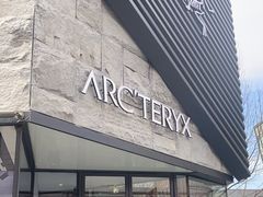 -ARC'TERYX始祖鸟(北京王府中环店)