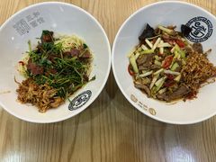 -碗底挑•湖南小炒粉面饭(大望路店)