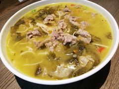 酸汤肥牛片-黛瓦里巷(南京东路店)