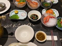 -半岛翡丽海鲜自助餐厅(观风亭店)