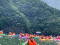-安吉龙王山峡谷漂流