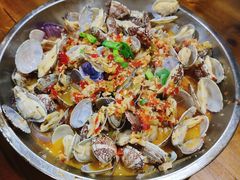 -老东镇啤酒屋海鲜加工·蒸汽海鲜·海鲜烧烤(台东店)