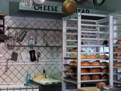 面包甜点陈列柜-Juicy Bakery(大学路店)