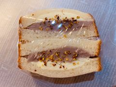 芋泥桂花奶酪三明治-啊噗吐呦现场烘焙(麦凯乐店)