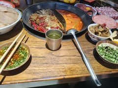 -萍姐火锅·公路夜市(武汉首店)