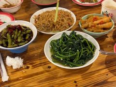 -冶建镜子·老南昌大排档·江西虾王(总店)