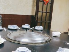 包厢-渔家傲鱼锅店(迎宾路店)