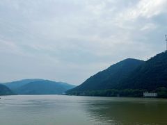 -严子陵钓台(富春江小三峡)