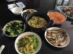 -爱的果实月嫂育婴师(世纪东方店)