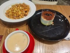 -必胜客(百联又一城店)