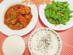 -悦芽照护月嫂+育儿嫂(杭州店)