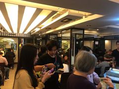等位区-添好运点心专门店(深水埗店)