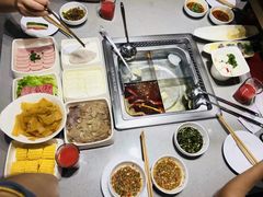 -海底捞火锅(吾悦广场店)