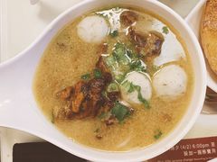 招牌猪软骨汤米线-翠华餐厅(旺角文华商场店)