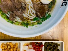 -湘人龙记老长沙米粉(华普国际大厦店)