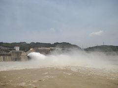 -黄河小浪底水利枢纽风景区