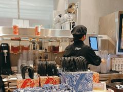 -霸王茶姬(上海静安大悦城店)