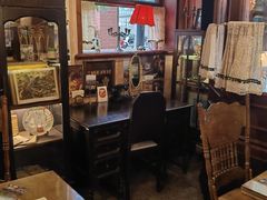 -古董花园(思南路42弄小区店)
