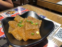 辣沙爆猪皮-無牌小范·香港明星美食