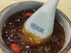 -俏凤凰(美林M·LIVE天地东座店)