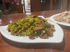 怪味牛柳-恩宏德餐馆(平山道店)