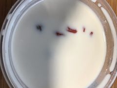 -广信牛奶甜品世家(台东店)