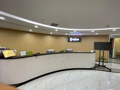 -啄木鸟美国留学(顺城东塔店)