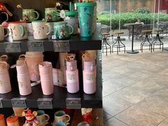 零售区-星巴克臻选(上海长风大悦城店)