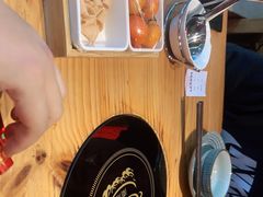 -野山舂·贵州现舂酸汤火锅(鸿通城店)